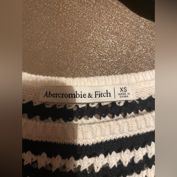 Abercrombie & Fitch Black and White Knit Maxi Dress - Picture 3 of 4